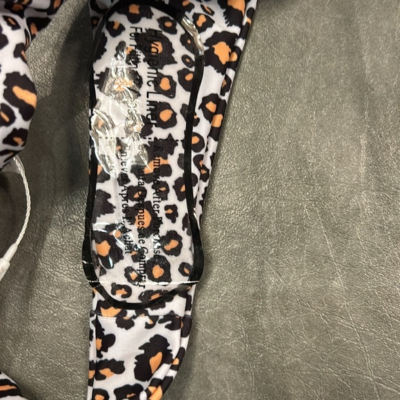 La Hana Swim Leopard Bikini - Picture 3 of 4